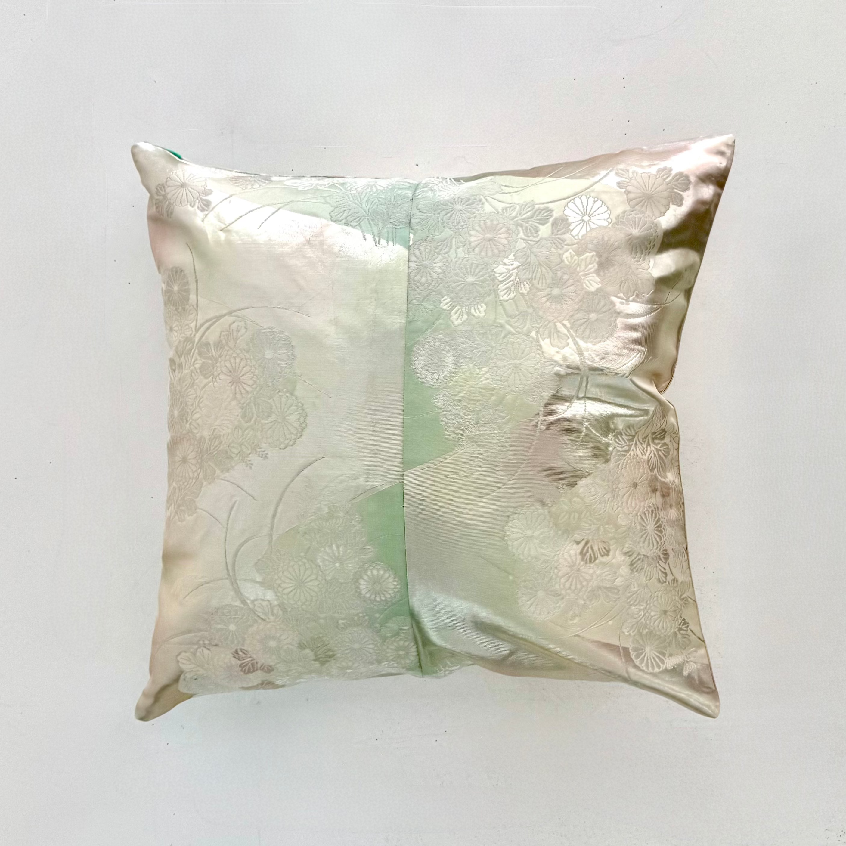 Lounge Pillowcase XII
